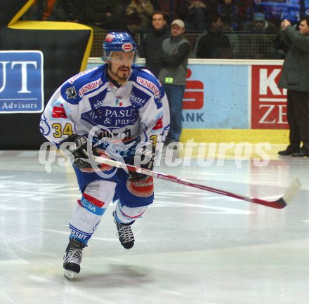 Eishockey Bundesliga. VSV gegen KAC. Markus Peintner. Villach, am 15.1.2006.
---
pressefotos, pressefotografie, kuess, qs, qspictures, sport, bild, bilder, bilddatenbank