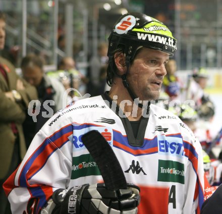 Eishockey Bundesliga. KAC gegen Innsbruck. Todd Elik (Innsbruck). Klagenfurt, am 5.10.2006.
---
pressefotos, pressefotografie, kuess, qs, qspictures, sport, bild, bilder, bilddatenbank