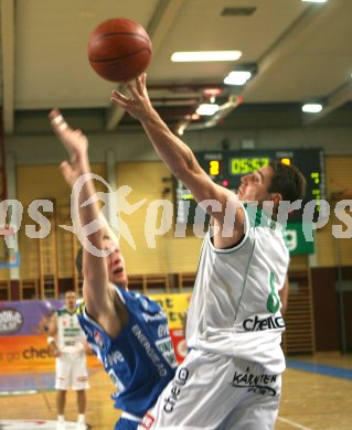 Basketball Bundesliga. W?rthersee Piraten gg. Swans Gmunden. Andreas Kuttnig (Piraten). Klagenfurt, am 20.10.2006.
---
pressefotos, pressefotografie, kuess, qs, qspictures, sport, bild, bilder, bilddatenbank