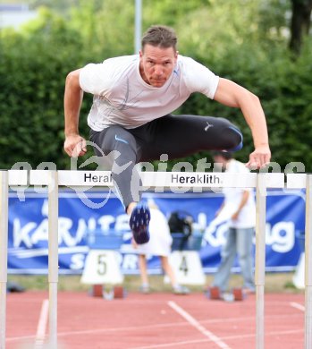 Leichtathletik. Top4 Meeting. 110 Meter H?rden M?nner. Elmar Lichtenegger (?sterreich, AC V?lkermarkt).  Villach, am 13.7.2006.
Foto: Kuess
---
pressefotos, pressefotografie, kuess, qs, qspictures, sport, bild, bilder, bilddatenbank