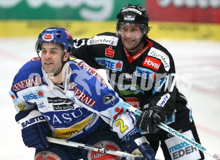 Eishockey Bundesliga. VSV gegen EHC Liwest Linz. Darell Scoville (VSV), Francois Groleau (Linz). Villach, am 12.1.2007.
Foto: Kuess 
---
pressefotos, pressefotografie, kuess, qs, qspictures, sport, bild, bilder, bilddatenbank