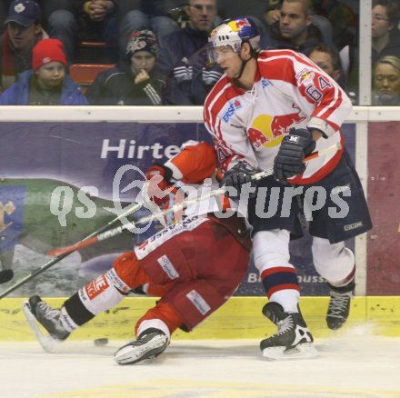 Eishockey Bundesliga. KAC gegen Salzburg. Jeremy Rebek(KAC), Andre Lakos (Salzburg). Klagenfurt, am 3.12.2006.
Foto: Kuess
---
pressefotos, pressefotografie, kuess, qs, qspictures, sport, bild, bilder, bilddatenbank