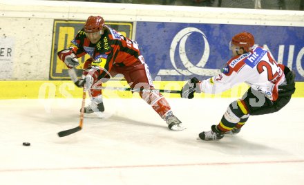 Eishockey Bundesliga. Freundschaftsspiel. KAC gegen Jesenice. Igor Ivanov (KAC), Tomi Hafner (Jesenice). Klagenfurt, am 1.9.2006.
---
pressefotos, pressefotografie, kuess, qs, qspictures, sport, bild, bilder, bilddatenbank