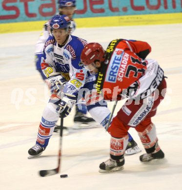 Eishockey Bundesliga. KAC gegen VSV. Mario Schaden (KAC), Mickey Elick (VSV). Klagenfurt, am 23.11.2006.
Foto: Kuess
---
pressefotos, pressefotografie, kuess, qs, qspictures, sport, bild, bilder, bilddatenbank