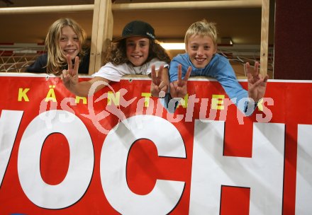 Basketball Bundesliga. W?rthersee Piraten gg. Swans Gmunden. Piratenfans. Klagenfurt, am 20.10.2006.
---
pressefotos, pressefotografie, kuess, qs, qspictures, sport, bild, bilder, bilddatenbank