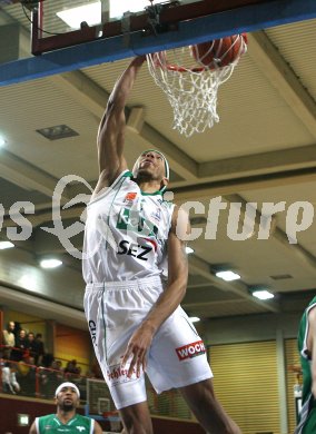 Basketball Bundesliga. W?rthersee Piraten gegen Kapfenberg. Kris Clarkson (Piraten). Klagenfurt, am 11.12.2006.
Foto: Kuess
---
pressefotos, pressefotografie, kuess, qs, qspictures, sport, bild, bilder, bilddatenbank