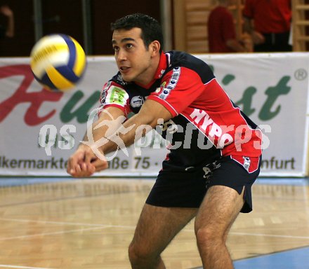 Volleyball Bundesliga. Hypo VBK. Fernando Morales. Klagenfurt, am 1.10.2005.
Foto: Kuess
---
pressefotos, pressefotografie, kuess, qs, qspictures, sport, bild, bilder, bilddatenbank