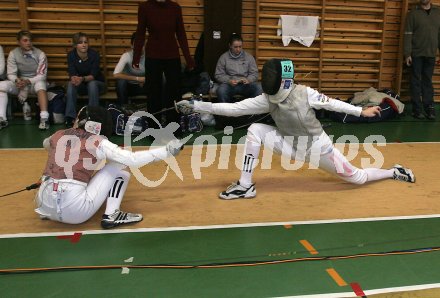 Fechten. Kathrin Genser. Treibach, am 26.2.2005.
---
pressefotos, pressefotografie, kuess, qs, qspictures, sport, bild, bilder, bilddatenbank
