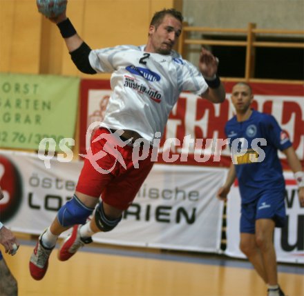 Roland Schlinger beim Torwurf. Handball L?nderspiel ?sterreich gegen Israel. Feldkirchen, am 6.1.2005.
---
pressefotos, pressefotografie, kuess, qs, qspictures, sport, bild, bilder, bilddatenbank