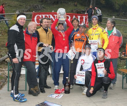 Kosiak L?we, Feistritz, am 14. 10.2006. Siegerehrung. Karl Schnabl, Hubert Lengauer, Wolfgang Schantl, Georg Werthner, Silvio Wiltschnig, Franz Preiml, Siegi Hochenwarter, Werner Uran, Kurt Cottogni, Hans J?rg Leopold, Josef Genser. 
---
pressefotos, pressefotografie, kuess, qs, qspictures, sport, bild, bilder, bilddatenbank
