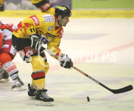 ?sterreichische Eishockey Bundesliga. KAC gegen Vienna Capitals. Gerald Ressmann (Caps). Klagenfurt, am 27.10.2006.
Foto: Kuess
---
pressefotos, pressefotografie, kuess, qs, qspictures, sport, bild, bilder, bilddatenbank