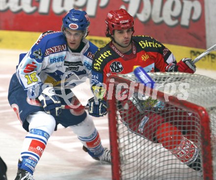 Eishockey Bundesliga. VSV gegen KAC. Martin Oraze (VSV), Toni Iob (KAC). Villach, am 22.12.2006.
Foto: qspictures/Kuess 
---
pressefotos, pressefotografie, kuess, qs, qspictures, sport, bild, bilder, bilddatenbank