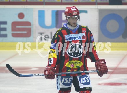 Eishockey Bundesliga. KAC. Paul Schellander. Klagenfurt, am 30.9.2005.
Foto: Kuess
---
pressefotos, pressefotografie, kuess, qs, qspictures, sport, bild, bilder, bilddatenbank