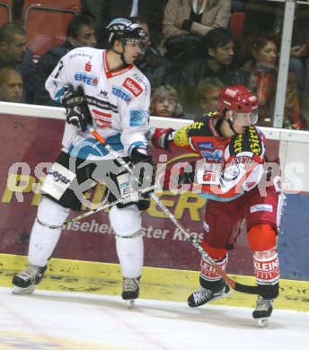 Eishockey Bundesliga. KAC EHC Linz. Gerd Gruber (Linz), Paul Schellander (KAC). Klagenfurt, am 8.10.2006.
---
pressefotos, pressefotografie, kuess, qs, qspictures, sport, bild, bilder, bilddatenbank