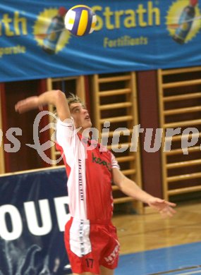 Volleyball Bundesliga. Hypo VBK gegen Enns. Michael Leeb (HYPO VBK). Klagenfurt, am 11.11.2006.
Foto: Kuess
---
pressefotos, pressefotografie, kuess, qs, qspictures, sport, bild, bilder, bilddatenbank