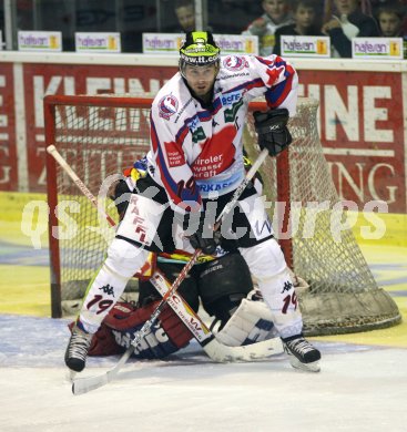 Eishockey Bundesliga. KAC gegen Innsbruck. Tavis Hansen (Innsbruck). Villach, am 5.10.2006.
---
pressefotos, pressefotografie, kuess, qs, qspictures, sport, bild, bilder, bilddatenbank