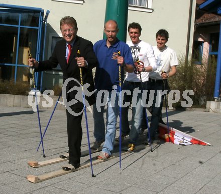 Empfang der Bronzemedaillengewinner in der Biathlon Staffel Daniel Mesotitsch und Fritz Pinter in St. Jakob im Rosental. LHStv. Peter Ambrozy, Daniel Mesotitsch, Fritz Pinter, Wolfgang Rottmann.
---
pressefotos, pressefotografie, kuess, qs, qspictures, sport, bild, bilder, bilddatenbank