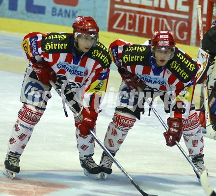 Eishockey Bundesliga. KAC gegen EHC Liwest Linz. Johannes Reichel und Christoph Ibounig. Klagenfurt, am 9.12.2005.
---
pressefotos, pressefotografie, kuess, qs, qspictures, sport, bild, bilder, bilddatenbank