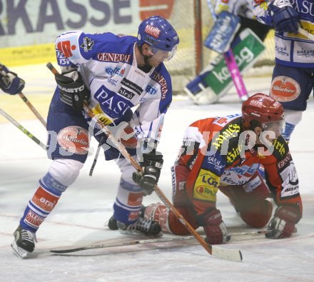 Eishockey Bundesliga. KAC gegen VSV.  Chad Hinz (KAC), Daniel Gauthier (VSV). Klagenfurt, am 23.11.2006.
Foto: Kuess
---
pressefotos, pressefotografie, kuess, qs, qspictures, sport, bild, bilder, bilddatenbank