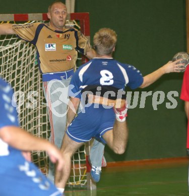 Handball Bundesliga. HCK 59 gegen Unon SPK Korneuburg. Matthias Lippitsch (HCK). Viktring, am 16.9.2006.
---
pressefotos, pressefotografie, kuess, qs, qspictures, sport, bild, bilder, bilddatenbank
