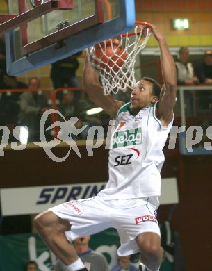 Basketball Bundesliga. W?rthersee Piraten gegen G?ssing Knights. Kris Clarkson (Piraten). Klagenfurt, am 1.11.2006.
Foto: Kuess
---
pressefotos, pressefotografie, kuess, qs, qspictures, sport, bild, bilder, bilddatenbank