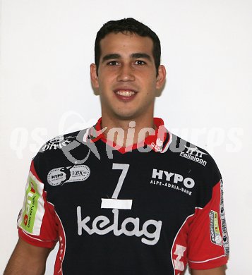 Volleyball Bundesliga. Hypo VBK. Fernando Morales. Klagenfurt, am 1.10.2005.
Foto: Kuess
---
pressefotos, pressefotografie, kuess, qs, qspictures, sport, bild, bilder, bilddatenbank