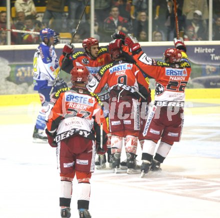 Eishockey Bundesliga. KAC gegen VSV. Torjubel KAC. Klagenfurt, am 10.10.2006.
---
pressefotos, pressefotografie, kuess, qs, qspictures, sport, bild, bilder, bilddatenbank