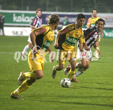 Fussball. Red Zac Liga. FCK gegen LASK.  Sandro Zakany, Marc Sand (FCK), Almedin Hota (LASK). Klagenfurt, am 13.10.2006.
---
pressefotos, pressefotografie, kuess, qs, qspictures, sport, bild, bilder, bilddatenbank