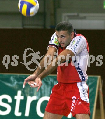 Volleyball Bundesliga. HYO VBK.  Miomir Krasic. Klagenfurt, am 15.10.2006.
---
pressefotos, pressefotografie, kuess, qs, qspictures, sport, bild, bilder, bilddatenbank