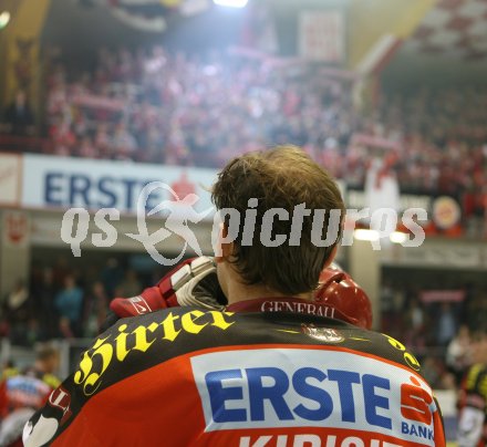 Eishockey Bundesliga. Blick zu den Fans. Klagenfurt, am 10.10.2006.
---
pressefotos, pressefotografie, kuess, qs, qspictures, sport, bild, bilder, bilddatenbank