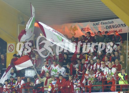 ?sterreichische Eishockey Bundesliga. K?rntner Derby KAC gegen VSV. Stimmung im KAC Fan Sektor. Klagenfurt, am 26.12.2005.
---
pressefotos, pressefotografie, kuess, qs, qspictures, sport, bild, bilder, bilddatenbank