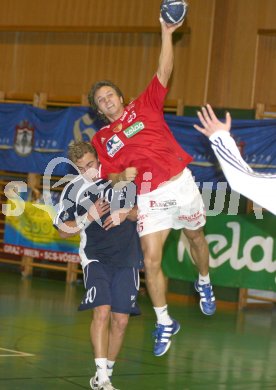 Handball Bundesliga.  HCK59 gegen SVVW.  Ingo Lippitsch (HCK), Marc Krenn (SVVW). Klagenfurt, am 11.11.2006
Foto: Kuess
---
pressefotos, pressefotografie, kuess, qs, qspictures, sport, bild, bilder, bilddatenbank