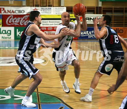 Basketball Bundesliga. W?rthersee Piraten gegen Feldkirch. Nenad Videka. Klagenfurt, am 27.4.2006.
---
pressefotos, pressefotografie, kuess, qs, qspictures, sport, bild, bilder, bilddatenbank