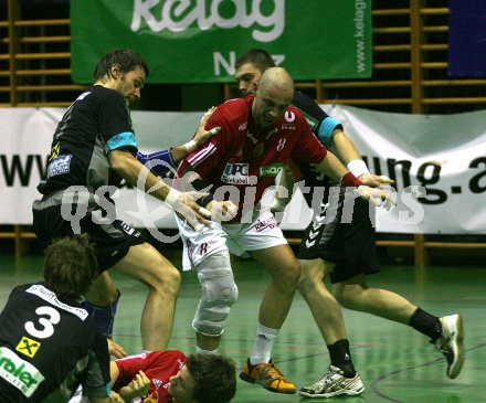 Handball. HC K?rnten gegen HIT Innsbruck. A. Pr?post. Viktring, am 25.2.2006.
---
pressefotos, pressefotografie, kuess, qs, qspictures, sport, bild, bilder, bilddatenbank