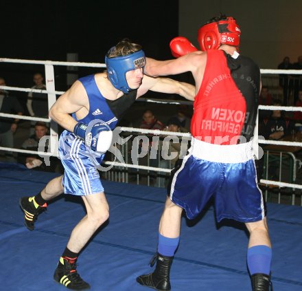 Boxen Vergleichskampf K?rnten gegen Slowenien.  Ali Chakiev (blau), (Klagenfurter Boxverein E&S), Ivan Harjacek (Kroatien). Klagenfurt, am 15.12.2006.
Foto: Kuess
---
pressefotos, pressefotografie, kuess, qs, qspictures, sport, bild, bilder, bilddatenbank