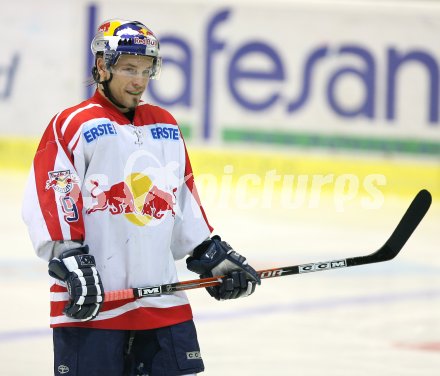 Eishockey Bundesliga. KAC gegen Salzburg. Thomas Koch (Salzburg). Klagenfurt, am 3.12.2006.
Foto: Kuess
---
pressefotos, pressefotografie, kuess, qs, qspictures, sport, bild, bilder, bilddatenbank