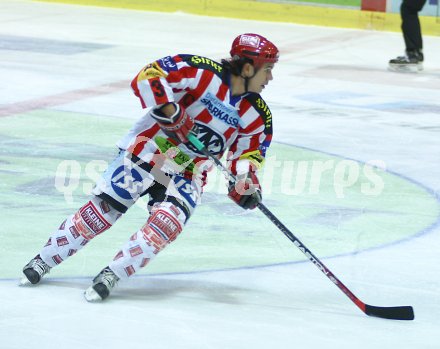 Eishockey Bundesliga. KAC gegen EHC Liwest Linz. Many Viveiros (KAC). Klagenfurt, am 9.12.2005.
---
pressefotos, pressefotografie, kuess, qs, qspictures, sport, bild, bilder, bilddatenbank