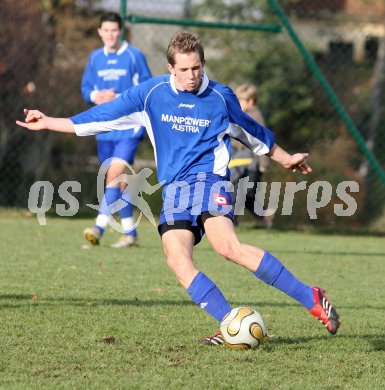 Fu?ball Unterliga Ost. K?ttmannsdorf gegen Wietersdorf. Andreas Ogris (K?ttmannsdorf). K?ttmannsdorf, am 5.11.2006.
Foto: Kuess
---
pressefotos, pressefotografie, kuess, qs, qspictures, sport, bild, bilder, bilddatenbank
