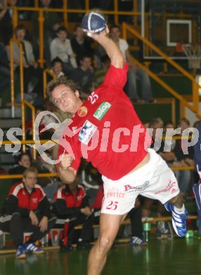 Handball Bundesliga. SVVW Klagenfurt gegen HCK59. Ingo Lippitsch (HCK),  Klagenfurt, am 11.11.2006
Foto Kuess
---
pressefotos, pressefotografie, kuess, qs, qspictures, sport, bild, bilder, bilddatenbank