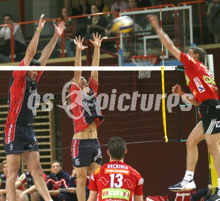 Volleyball Bundesliga. HYPO VBK KLagenfurt  gegen Hotvolleys 2. Peter Vanik, Simon Fr?hbauer (HYPO VBK). Klagenfurt, am 18.11.2006.
Foto: Kuess
---
pressefotos, pressefotografie, kuess, qs, qspictures, sport, bild, bilder, bilddatenbank