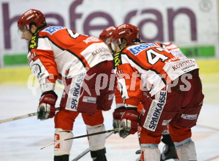 Eishockey Bundesliga. KAC gegen EHC Liwest Black Wings Linz. Jonathan Aitken, Harald Ofner (KAC). Klagenfurt, am 26.1.2007.
Foto: Kuess
---
pressefotos, pressefotografie, kuess, qs, qspictures, sport, bild, bilder, bilddatenbank