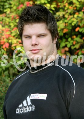 Leichtathletik. Kugelsto?en. Diskus. Markus Pirmann. Forstsee, am 29.9.2006.
---
pressefotos, pressefotografie, kuess, qs, qspictures, sport, bild, bilder, bilddatenbank