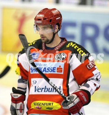Eishockey Bundesliga. KAC gegen Salzburg. Jonathan Aitken (KAC). Klagenfurt, am 3.12.2006.
Foto: Kuess
---
pressefotos, pressefotografie, kuess, qs, qspictures, sport, bild, bilder, bilddatenbank