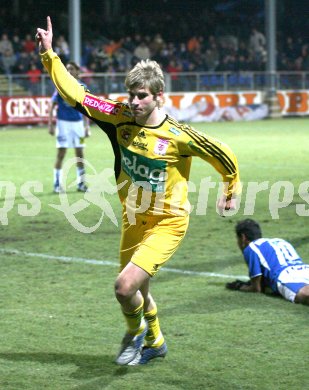 Fussball Red Zac Bundesliga. FC K?rnten gegen FC Lustenau. Manuel Weber (FCK). Klagenfurt, am 10.11.2006.
Foto: Kuess
---
pressefotos, pressefotografie, kuess, qs, qspictures, sport, bild, bilder, bilddatenbank