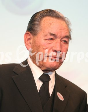 Sportlergala, Velden am 21.12.2006. Ehrung K?rntens Sportlerin 2006.  Hans Wagner wurde f?r sein sportliches Lebenswerk geehrt. Velden am 21.12.2006
Foto: qspictures/ Kuess
---
pressefotos, pressefotografie, kuess, qs, qspictures, sport, bild, bilder, bilddatenbank
