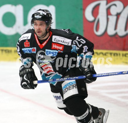 Eishockey Bundesliga. VSV gegen EHC Liwest Linz. Mark Sz?cs (Linz). Villach, am 12.1.2007.
Foto: Kuess 
---
pressefotos, pressefotografie, kuess, qs, qspictures, sport, bild, bilder, bilddatenbank