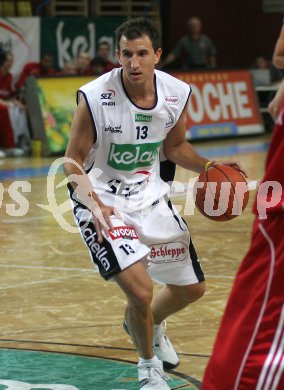 Basketball Woerthersee Piraten. Andrew Pleick. Klagenfurt, am 15.10.2005.
Foto: Kuess
---
pressefotos, pressefotografie, kuess, qs, qspictures, sport, bild, bilder, bilddatenbank