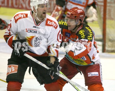 Eishockey Bundesliga. KAC gegen Jesenice. Mario Schaden (KAC), Aaron Fox (Jesenice). Klagenfurt, am 29.10.2006.
Foto: Kuess
---
pressefotos, pressefotografie, kuess, qs, qspictures, sport, bild, bilder, bilddatenbank