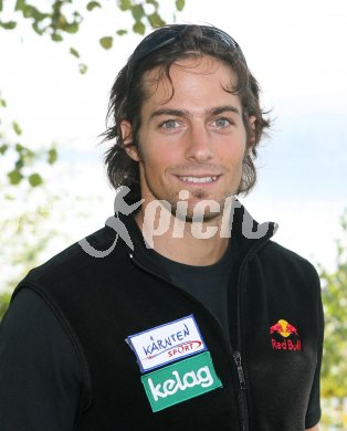 Kanu. Harald Hudetz. Forstsee, am 29.9.2006. 
---
pressefotos, pressefotografie, kuess, qs, qspictures, sport, bild, bilder, bilddatenbank