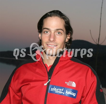 Harald Hudetz/Kanu
P?rtschach, am 24.11.2004.
---
pressefotos, pressefotografie, kuess, qs, qspictures, sport, bild, bilder, bilddatenbank